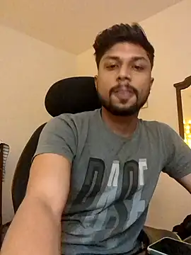 Snapshot of _IRRESISTIBLE_ chatting on 01-31-25, 03:33 IRRESISTIBLE online show from 01-31-25, 03:33