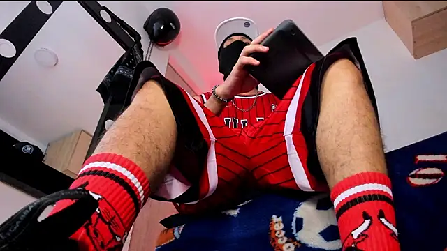 Snapshot of Samuel_Suarez chatting on 02-25-26, 03:16 Samuel Suarez online show from 02-25-26, 03:16