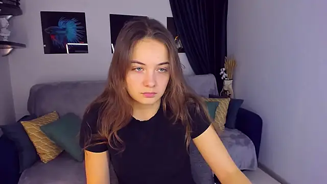 Snapshot of KristinaLoison chatting on 12-06-24, 07:12 KristinaLoison online show from 12-06-24, 07:12