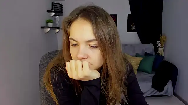 Snapshot of KristinaLoison chatting on 01-14-25, 03:01 KristinaLoison online show from 01-14-25, 03:01