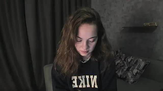 Snapshot of KristinaLoison chatting on 04-24-26, 04:31 KristinaLoison online show from 04-24-26, 04:31