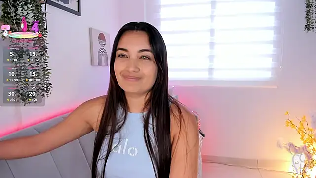 aisha es online show from 02-08-26, 06:44