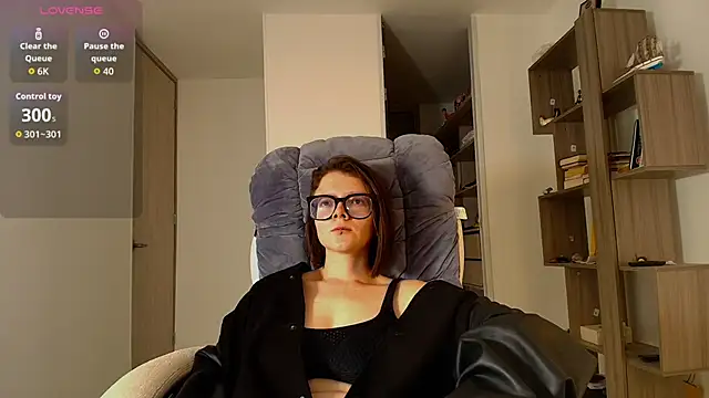 Arya starrk online show from 11-06-25, 02:18