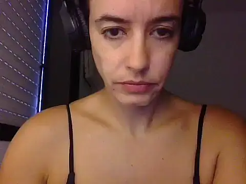 melaniepatterson online show from 05-11-26, 12:00