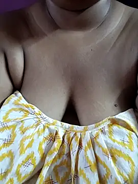Snapshot of DEPALI09 chatting on 04-01-26, 04:02 DEPALI09 online show from 04-01-26, 04:02