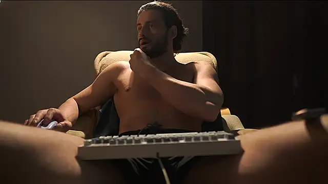 Keen   Luckystrike online show from 03-21-26, 08:19