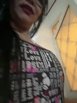 kelly dirty  online show from 02-25-25, 05:36