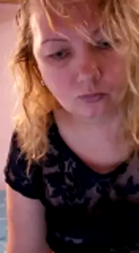 Snapshot of Lusi-777 chatting on 12-23-24, 04:17 Lusi-777 online show from 12-23-24, 04:17