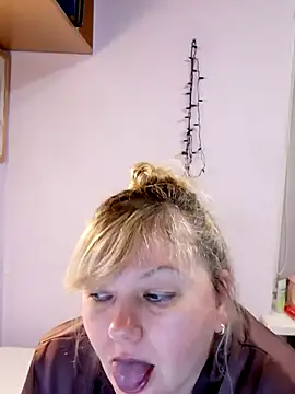 Snapshot of Lusi-777 chatting on 03-14-25, 07:55 Lusi-777 online show from 03-14-25, 07:55