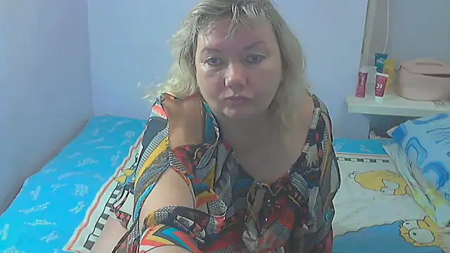 Snapshot of Lusi-777 chatting on 09-11-25, 03:23 Lusi-777 online show from 09-11-25, 03:23