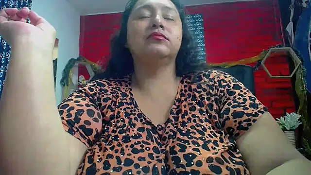 Snapshot of TistMature chatting on 12-27-24, 01:39 TistMature online show from 12-27-24, 01:39