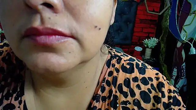 Snapshot of TistMature chatting on 01-10-25, 04:30 TistMature online show from 01-10-25, 04:30