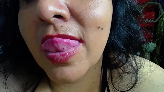 Snapshot of TistMature chatting on 01-11-25, 04:14 TistMature online show from 01-11-25, 04:14