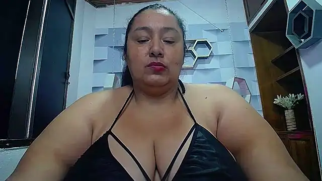 Snapshot of TistMature chatting on 03-15-25, 04:21 TistMature online show from 03-15-25, 04:21
