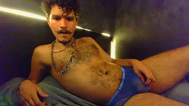 Snapshot of die_mond chatting on 02-18-26, 05:36 die mond online show from 02-18-26, 05:36