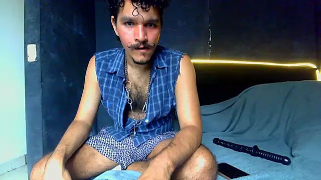 Snapshot of die_mond chatting on 02-19-26, 08:05 die mond online show from 02-19-26, 08:05