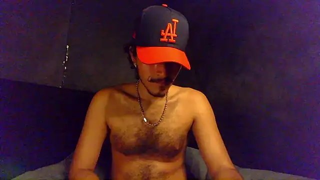 Snapshot of die_mond chatting on 03-18-26, 07:11 die mond online show from 03-18-26, 07:11