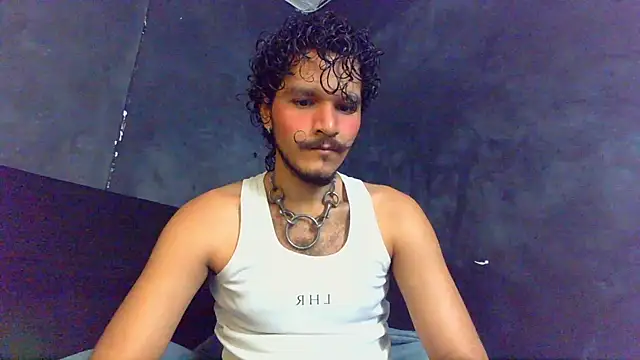 Snapshot of die_mond chatting on 04-11-26, 04:44 die mond online show from 04-11-26, 04:44