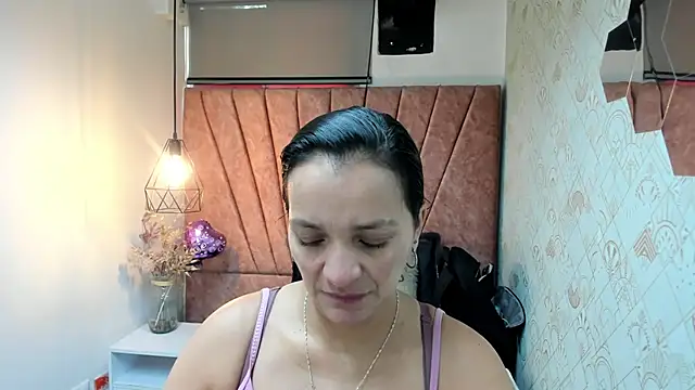 MarilynMiilf  online show from 11-04-25, 07:24