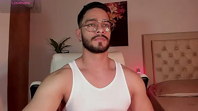 Snapshot of Josseph1_ chatting on 10-24-25, 11:56 Josseph1 online show from 10-24-25, 11:56