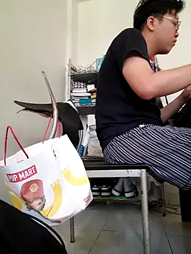 ksshp9502 online show from 09-28-25, 03:01