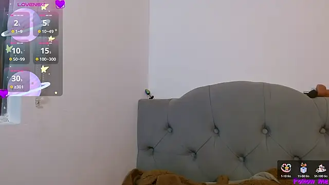 Snapshot of Red-moon1 chatting on 01-04-25, 04:54 Red-moon1 online show from 01-04-25, 04:54