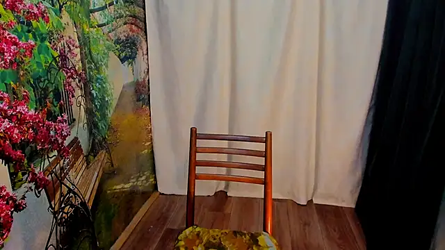 Snapshot of I-JUST-I chatting on 12-16-24, 04:23 I-JUST-I online show from 12-16-24, 04:23