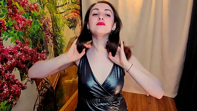 Snapshot of I-JUST-I chatting on 02-12-25, 02:45 I-JUST-I online show from 02-12-25, 02:45