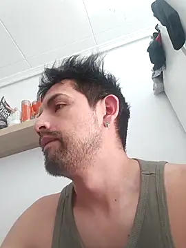 EuphoriaBoys online show from 05-19-26, 11:05