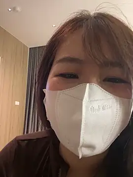 Onee-Chew online show from 04-26-26, 11:52