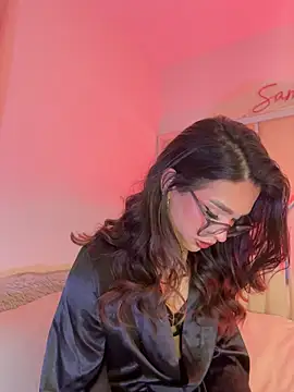 Snapshot of Samantha_Bernardo chatting on 03-17-26, 04:06 Samantha Bernardo online show from 03-17-26, 04:06