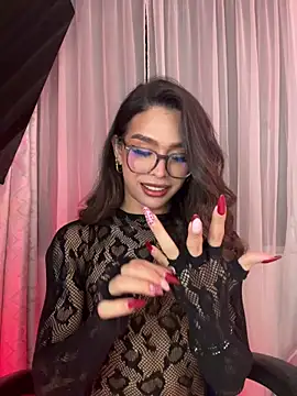 Snapshot of Samantha_Bernardo chatting on 03-24-26, 04:06 Samantha Bernardo online show from 03-24-26, 04:06