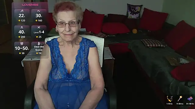 HeisseomaOriginal online show from 11-27-25, 08:16