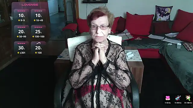 Snapshot of HeisseomaOriginal chatting on 03-09-26, 08:29 HeisseomaOriginal online show from 03-09-26, 08:29