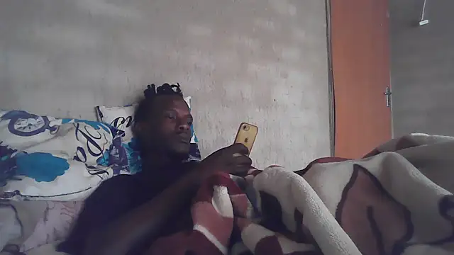 Snapshot of BBCkinggmarn chatting on 09-17-25, 04:36 BBCkinggmarn online show from 09-17-25, 04:36