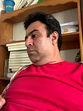 Snapshot of EmilianoGt chatting on 10-10-25, 06:07 EmilianoGt online show from 10-10-25, 06:07