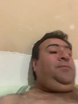 EmilianoGt online show from 11-12-25, 09:36