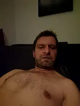 Snapshot of Mjn34 chatting on 12-05-25, 06:33 Mjn34 online show from 12-05-25, 06:33