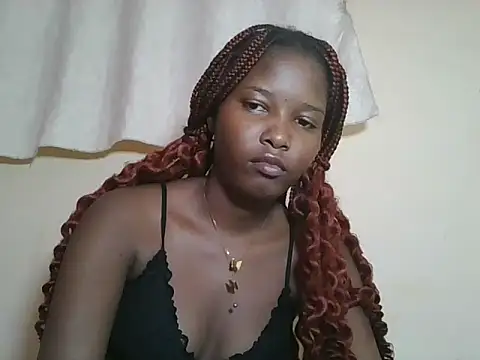 Snapshot of sexyjanett chatting on 09-26-25, 07:45 sexyjanett online show from 09-26-25, 07:45