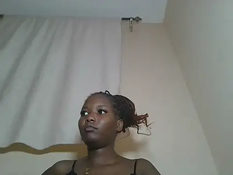 Snapshot of sexyjanett chatting on 10-07-25, 08:11 sexyjanett online show from 10-07-25, 08:11