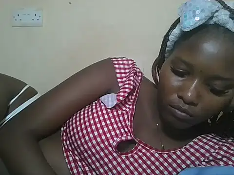 Snapshot of sexyjanett chatting on 10-11-25, 10:19 sexyjanett online show from 10-11-25, 10:19