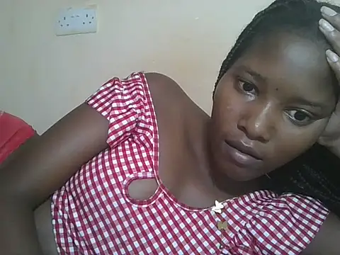 Snapshot of sexyjanett chatting on 11-05-25, 08:14 sexyjanett online show from 11-05-25, 08:14