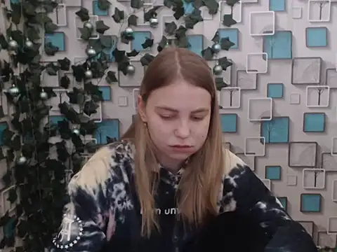 Snapshot of klerkarina chatting on 12-23-24, 06:22 klerkarina online show from 12-23-24, 06:22