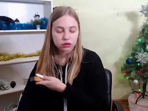 Snapshot of klerkarina chatting on 12-26-24, 05:58 klerkarina online show from 12-26-24, 05:58