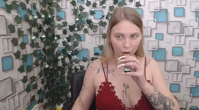 Snapshot of klerkarina chatting on 01-03-25, 09:04 klerkarina online show from 01-03-25, 09:04