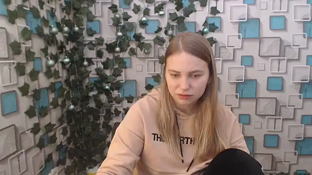 Snapshot of klerkarina chatting on 01-18-25, 06:24 klerkarina online show from 01-18-25, 06:24