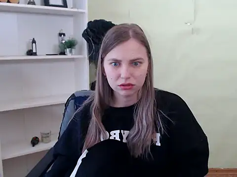 Snapshot of klerkarina chatting on 02-23-25, 08:39 klerkarina online show from 02-23-25, 08:39