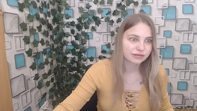 Snapshot of klerkarina chatting on 03-17-25, 05:34 klerkarina online show from 03-17-25, 05:34