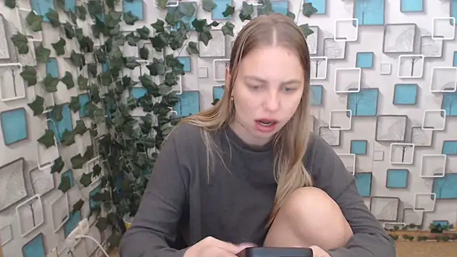 Snapshot of klerkarina chatting on 09-25-25, 04:49 klerkarina online show from 09-25-25, 04:49