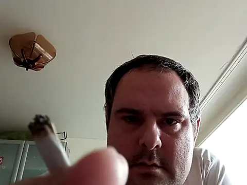 tididi1986 online show from 10-31-25, 01:56